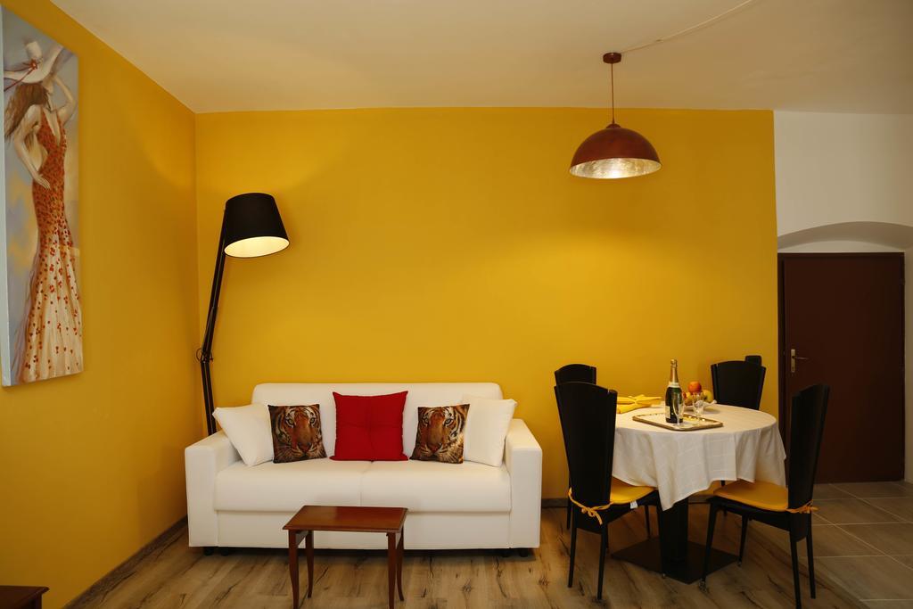 Valpicetto Residence Sugrac מראה חיצוני תמונה