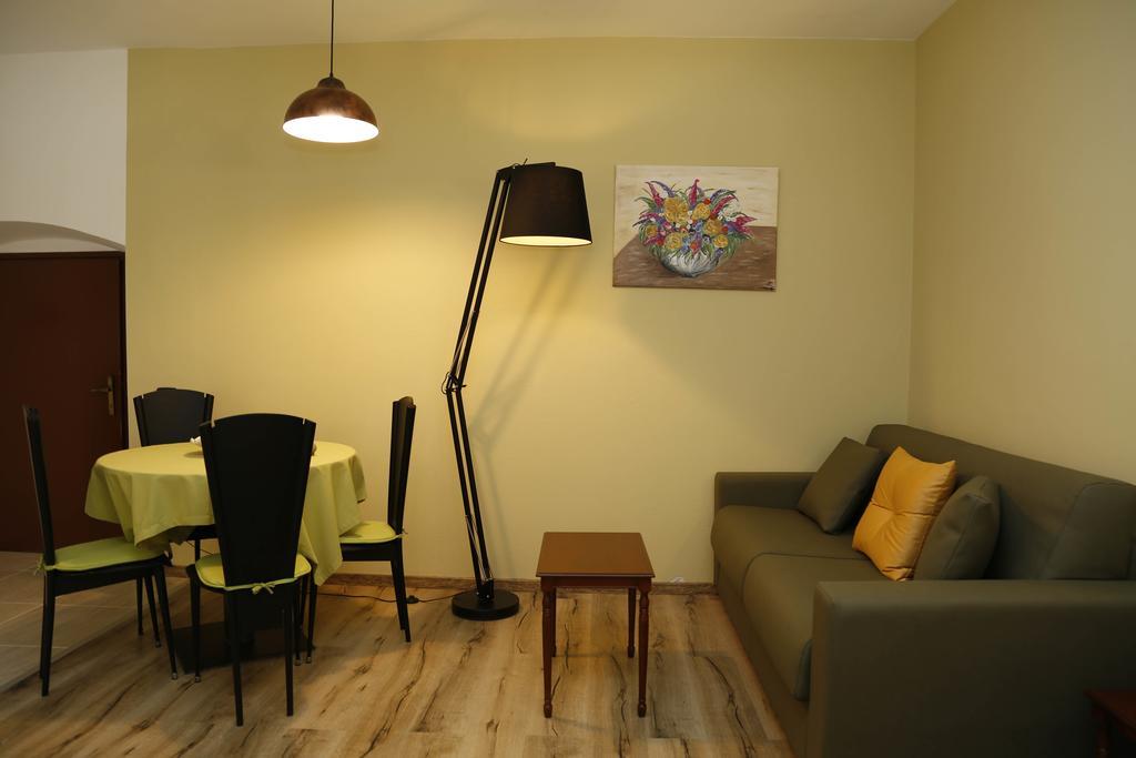 Valpicetto Residence Sugrac מראה חיצוני תמונה